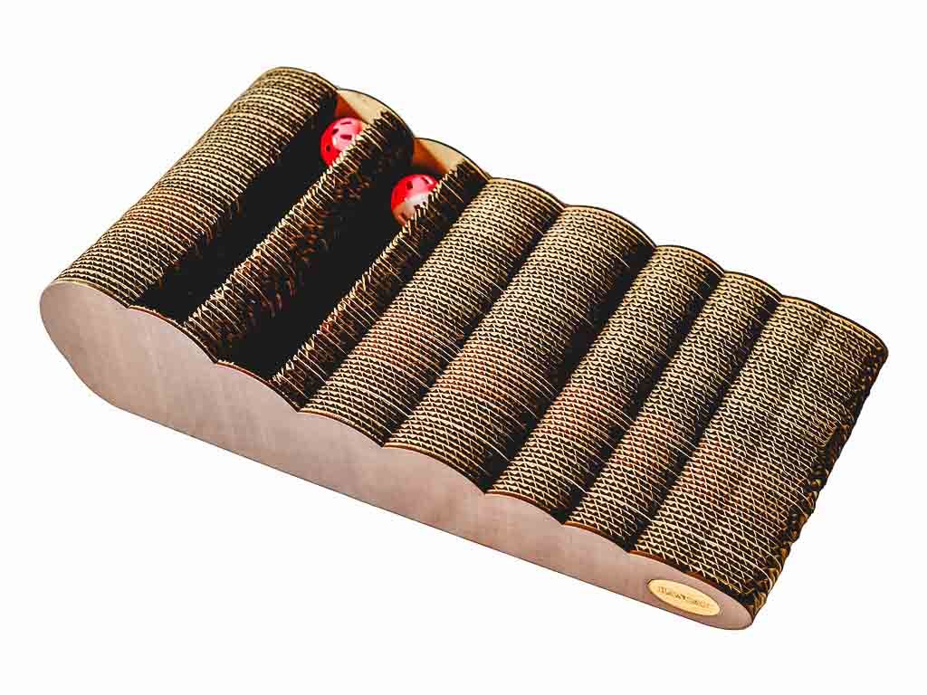Rascador para gatos nube con pelota en madera 01 Rascat